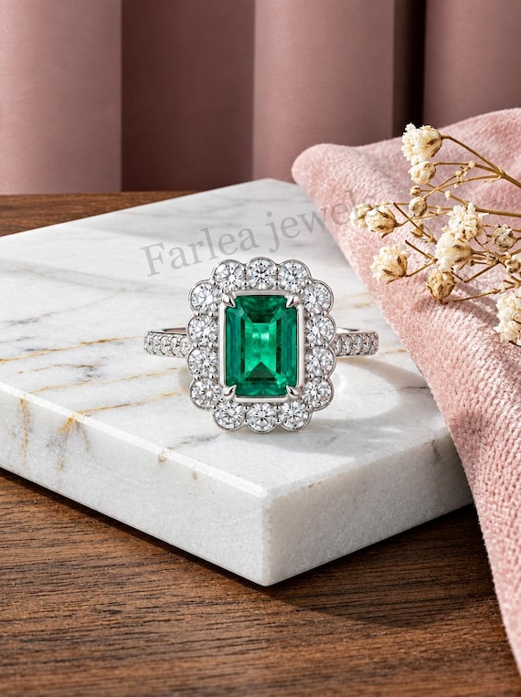 Vintage Emerald Cut Emerald Ring, Scalloped Halo Engagement Ring, Green Gemstone Art Deco Promise Ring, May Birthstone Anniversary Gift.
