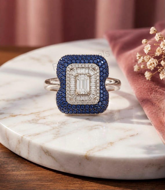 Vintage Emerald Cut Moissanite Engagement Ring, Halo Sapphire Cocktail Ring, 925 Silver Art Deco Statement Ring for Women, Anniversary Gift.