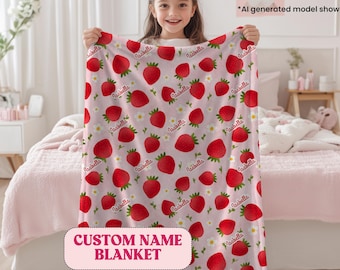 Spersonalizowany kocyk truskawkowy, spersonalizowany kocyk truskawkowy dla dziecka z imieniem, kocyk dla dziewczynki, spersonalizowany prezent na baby shower, kocyk owocowy, dla malucha
