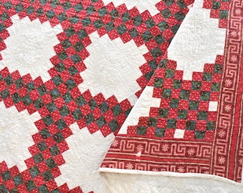 Antique Quilt, 20 SPI, Red and Green Irish Chain Quilt, 1800s Handstitched Quilt, Red Quilt, Antique Handmade Quilt, Vintage Quilt 96" x 96"