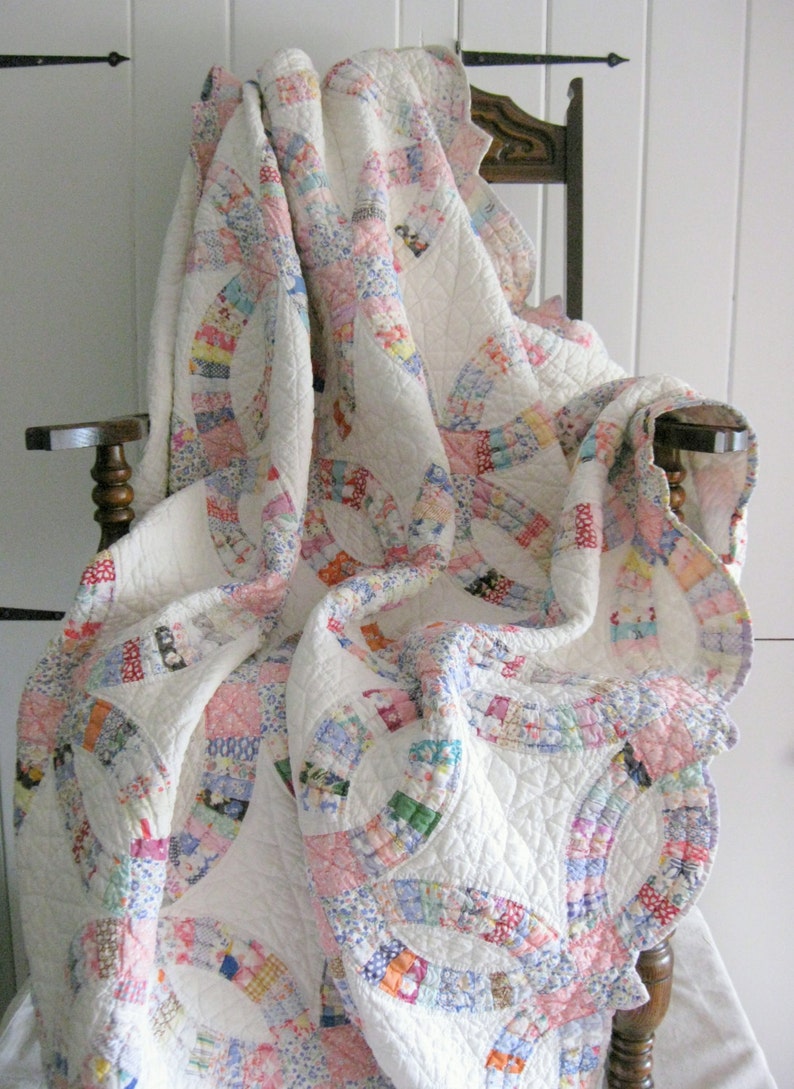 Antique Quilt Double Wedding Ring Quilt Hand Made Multi Etsy