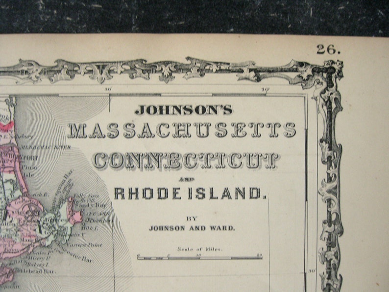 Puede incluir: Un mapa en blanco y negro de Massachusetts, Connecticut y Rhode Island. El mapa est&aacute; titulado "Johnson's Massachusetts, Connecticut, and Rhode Island." El mapa es del siglo XIX y muestra las fronteras de los estados, las principales ciudades y los r&iacute;os.