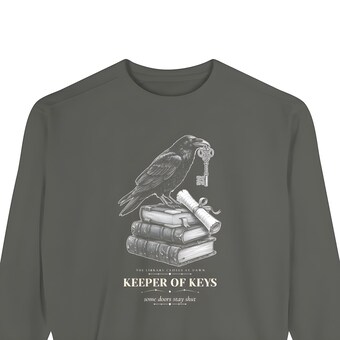 Dark Academia Raven Sweatshirt photo 2