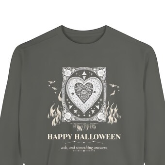 Spirit Board Planchette Halloween Sweatshirt photo 2