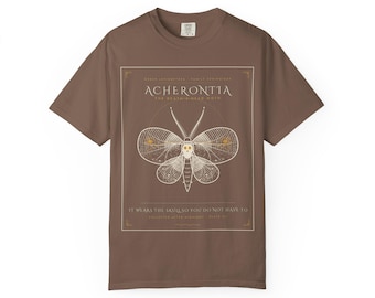 Death's Head Moth Shirt, Vintage Engraving Style Tee, Dark Academia Halloween T-Shirt, Gothic Entomology Gift, Comfort Colors