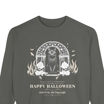 Black Cat Gothic Roses Candles Sweatshirt photo 2