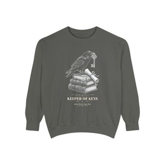 Dark Academia Raven Sweatshirt photo 2