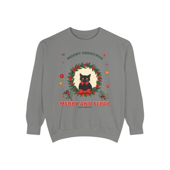 Merry and Feral Black Cat Wreath Sweatshirt photo 4