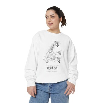 Lavender Beekeeper Sweatshirt photo 4