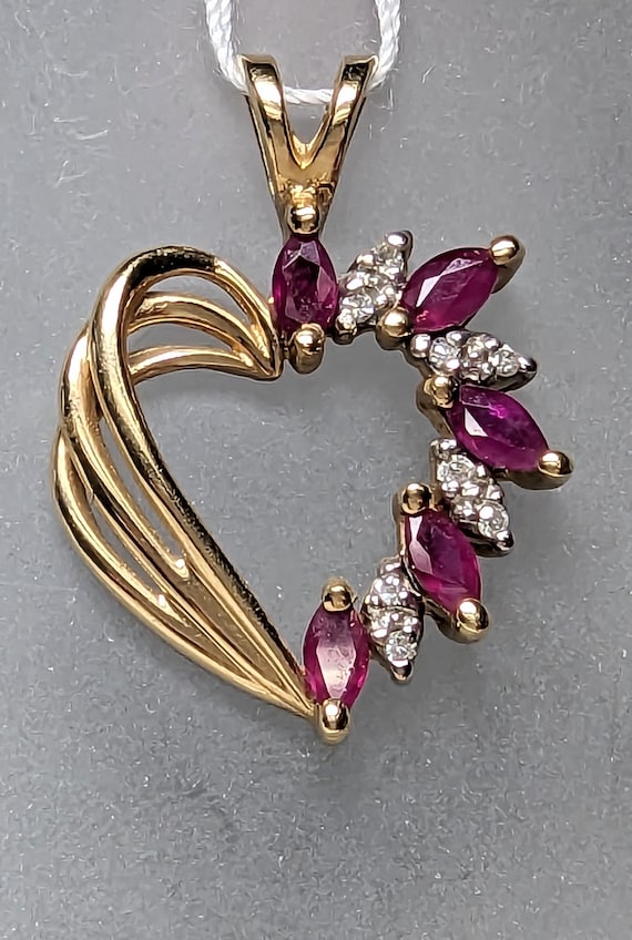 14 Karat Solid Gold, Ruby and Diamond Heart Vinta… - image 1