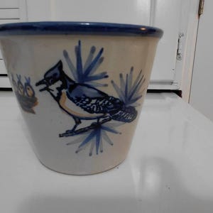 Pot de fleurs vintage en grès de Louisville, style geai bleu | Pot de fleurs en poterie peinte à la main du Kentucky | Cache-pot oiseau chanteur d'art populaire