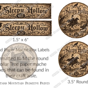 Puede incluir: Dos etiquetas rectangulares de 3,8 cm por 15,2 cm y dos etiquetas circulares de 8,9 cm de diámetro, todas con gráficos sepia de Sleepy Hollow que muestran un jinete sin cabeza, un cuervo y calabazas sobre fondos de papel envejecido.