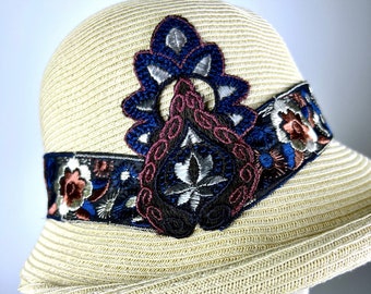 Women's Summer Vintage Cloche Vintage Trim Church Wedding Hat