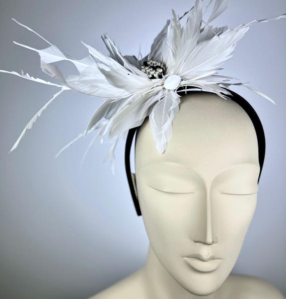 Fascinator White and Black Feathers Headband for Church  display picture 1