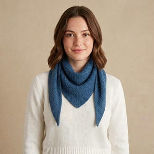 Triangle Neck Scarf Knitting Pattern | Textured Knit Scarf (PDF)