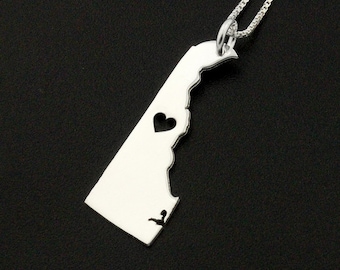 Sterling Silver Delaware State Necklace – Hometown Gift with Heart Personalized jewelry
