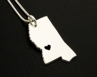 Sterling Silver Mississippi Necklace with Heart, Engravable Box Chain