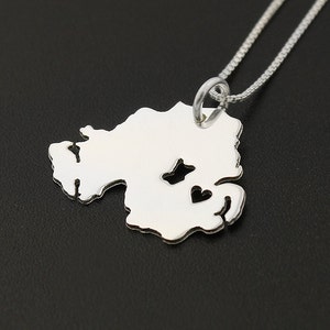Nordirland Halskette Anhänger personalisierte Sterling Silber i love Nordirland Halskette mit Herz Beste Geschenkidee Heimatstadt Schmuck