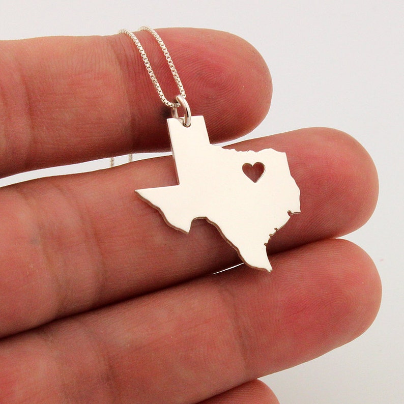 Texas necklace Personalized sterling silver Bright Satin Finish Texas state necklace with heart Hometown Jewelry best friend Gift image 3