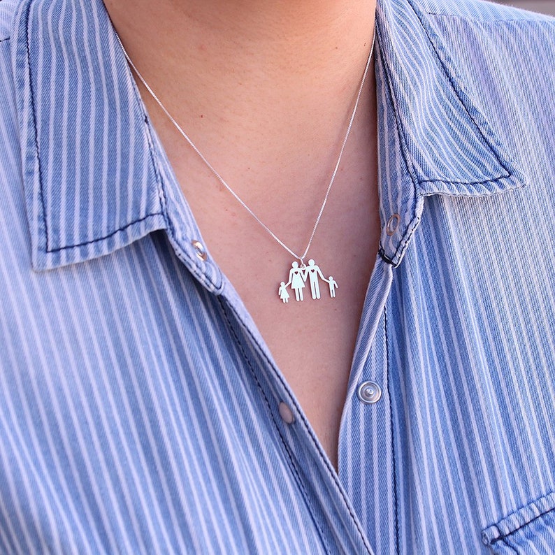 Family Necklace Mom Dad Son Daughter Personalized Pendant Etsy