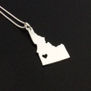 Idaho necklace sterling silver Idaho state necklace with heart comes Italian Box chain name engraving jewelry - personalize hometown gift