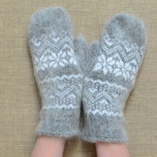 Womens Goat fluff wool mittens
