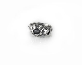 Nautical Barnacle Band in Silver or Gold