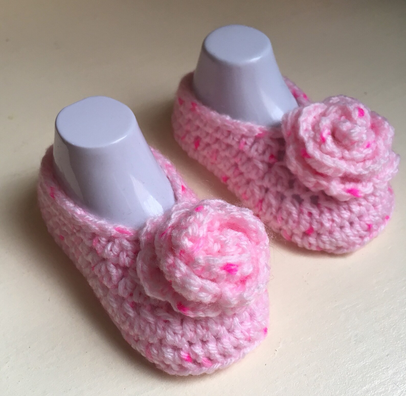 baby booties cute pink rose flower unisex ballet to fit 9-12 months (4 inches)