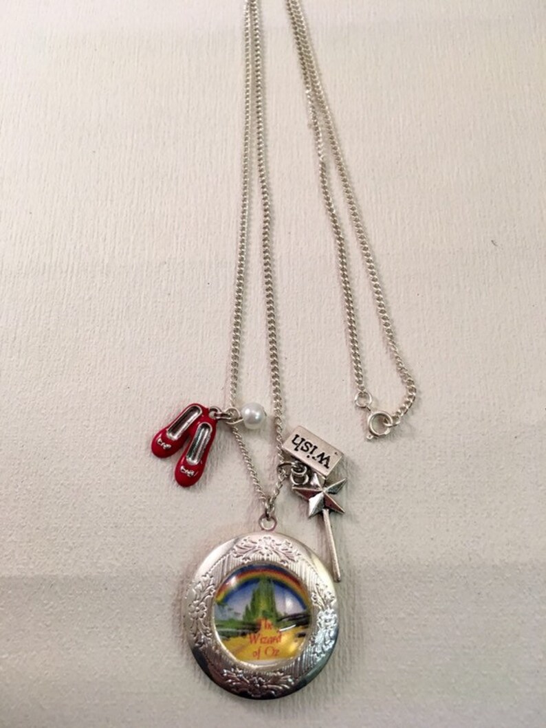 Unique Gift Ideas Fandom Wizard of Oz Gift Necklace Locket Charm 25