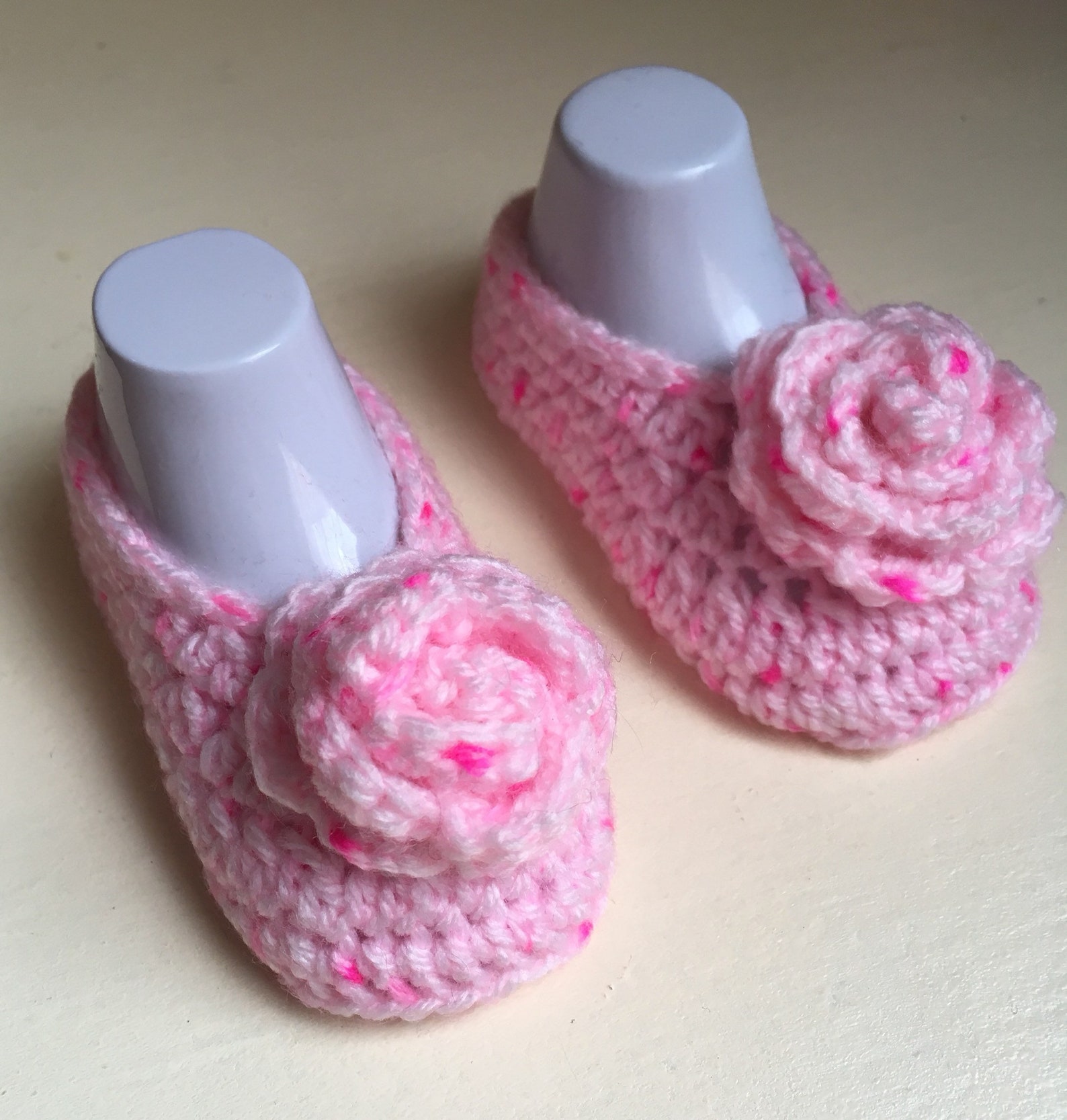baby booties cute pink rose flower unisex ballet to fit 9-12 months (4 inches)