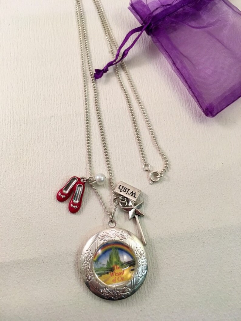 Unique Gift Ideas Fandom Wizard of Oz Gift Necklace Locket Charm 25