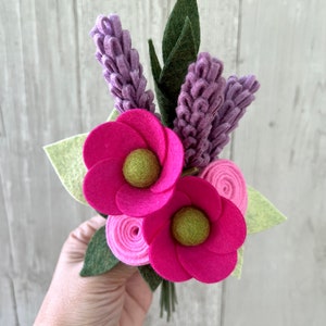 Bright Felt Flower Bouquet, Magenta and Purple, Choose with or without Vase Bild 6