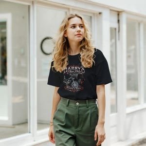 Classic Unisex Crewneck T-shirt | Gildan® 64000 image 4