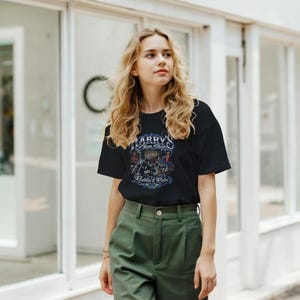 Camiseta clássica unissex com gola redonda | Gildan® 64000 imagem 2
