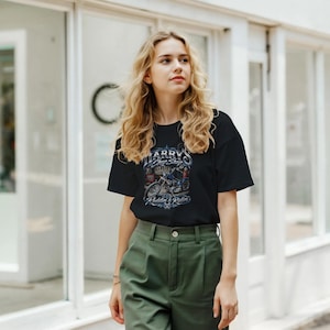 Classic Unisex Crewneck T-shirt | Gildan® 64000 image 4