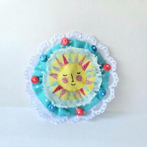 1 fabric sun yo-yo for craft, decorative 2.5" yoyo, round embellishment circle with lace and buttons, slow stitch art