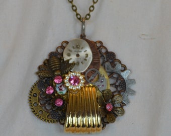 Steampunk pendant