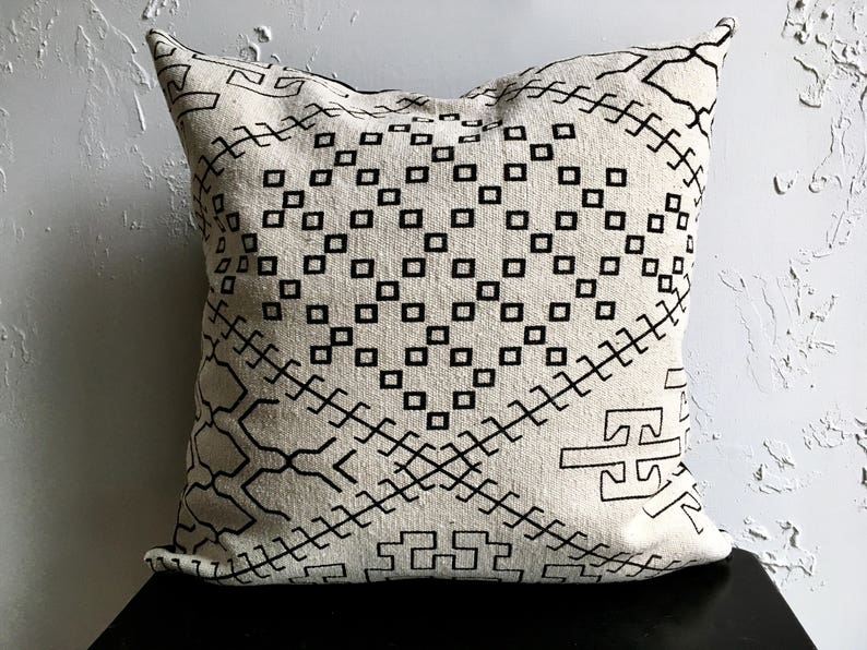 Black Geometric Pillow Cover 18x18 Decorative Tribal Style Etsy