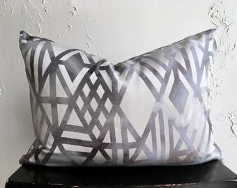 Modern Geometric Lavender Pillow Cover, 14x20 Decorative Lumbar Pillow Cover, Abstract Lavender Silver Pillow Cover