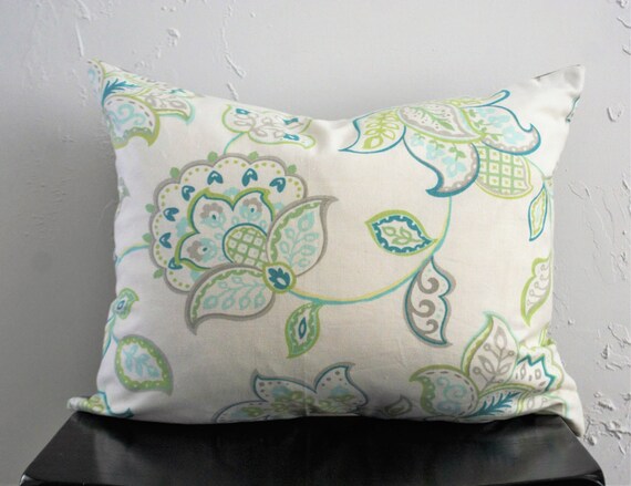 Set Of 2 Paisley Throw Pillow Covers 16x20 Lumbar Pillows Etsy
