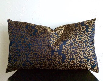 Vintage Blossom Pillow Cover, 16x26 Navy Lime Floral Pillow Cover, Asian Inspired Decorative Pillow Case