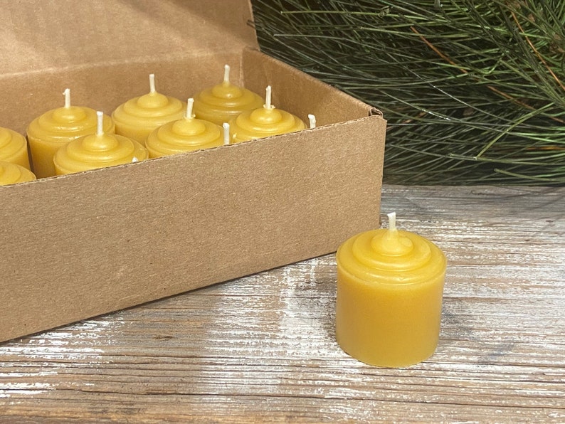 Beeswax Bulk Small Votive Candles Pure Beeswax Candles from Beekeepers Hive afbeelding 5