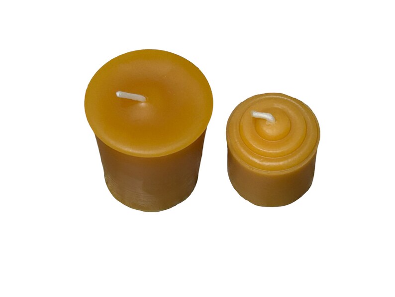 Beeswax Flat Top Votives Pure Beeswax Candles directly from the Beekeeper Bild 10