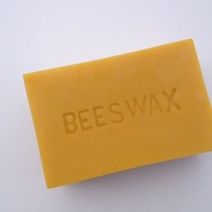 Natural Yellow Beeswax Block 1 lb. image 1