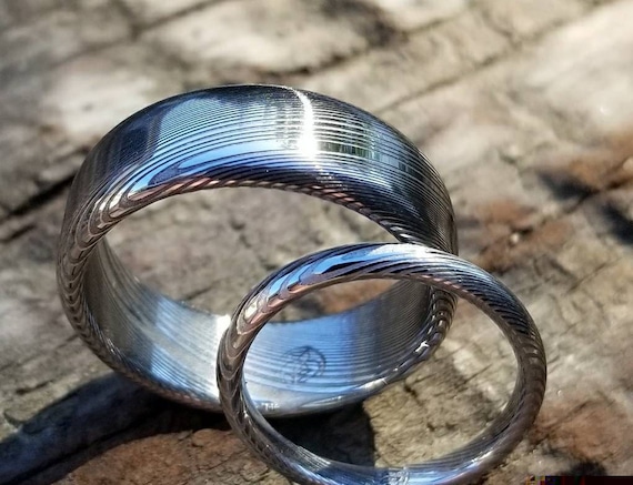 Two Genuine Damascus ring set Stainless steel Damascus  "traditional" wood-grain pattern (natural finish) rings Damascus steel ring