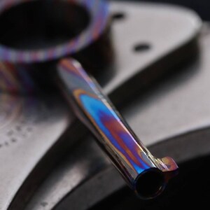 Timascus, Titanium damascus handcuff key image 3