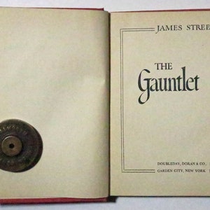 The Gauntlet by James Street, 1945