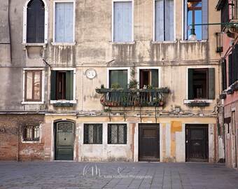 Digital backdrop from Venice, Italy street.