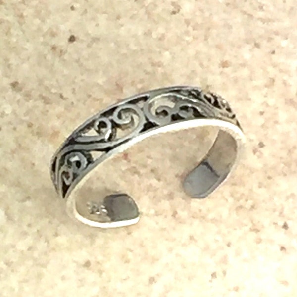 Victorian Scroll Sterling Silver Toe Ring • Adjustable Toe Ring • Beach Jewelry • Foot Jewelry • Summer Jewelry