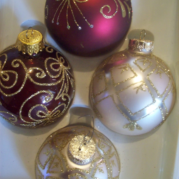 Vintage Christmas Ornaments in Box / Set of 4 Sparkling Creations / Maroon and White Glass Ball Ornaments with Gold Glitter Design/ Decor